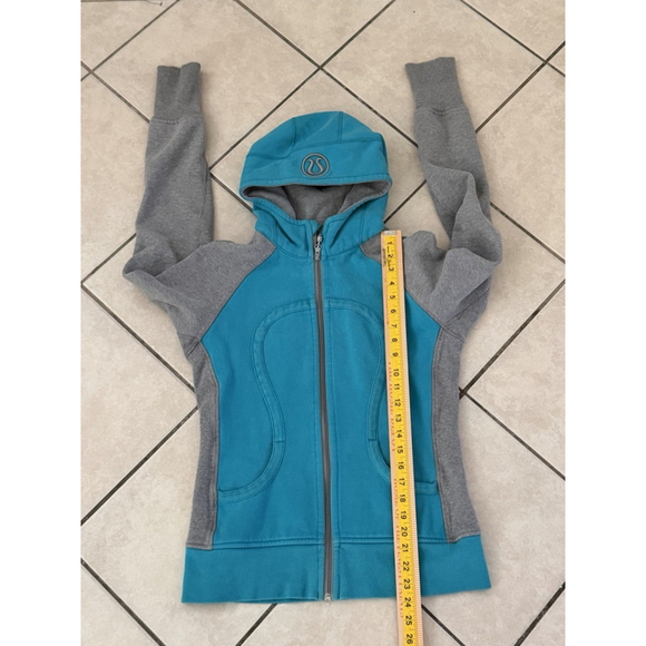 LULULEMON OASIS SCUBA HOODIE JACKET BLUE AND GRAY COLOR SIZE 8 PTP 18” - Picture 9 of 9